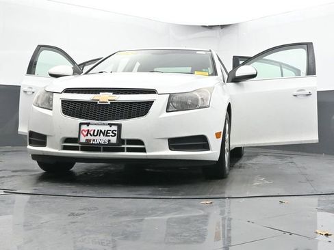 Used 2011 Chevrolet Cruze LT image 63