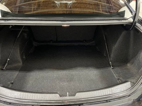 Used 2020 Chevrolet Malibu LT image 8