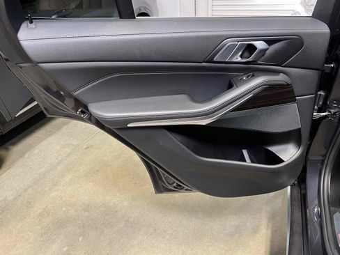 Used 2020 BMW X5 sDrive40i w/ Premium Package RWD image 30