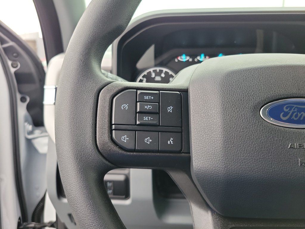 New 2026 Ford F250 XL w/ STX Appearance Package AWD/4WD image 24