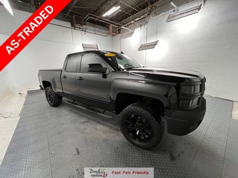 Used 2015 Chevrolet Silverado 1500 LT w/ LT Convenience Package image 3