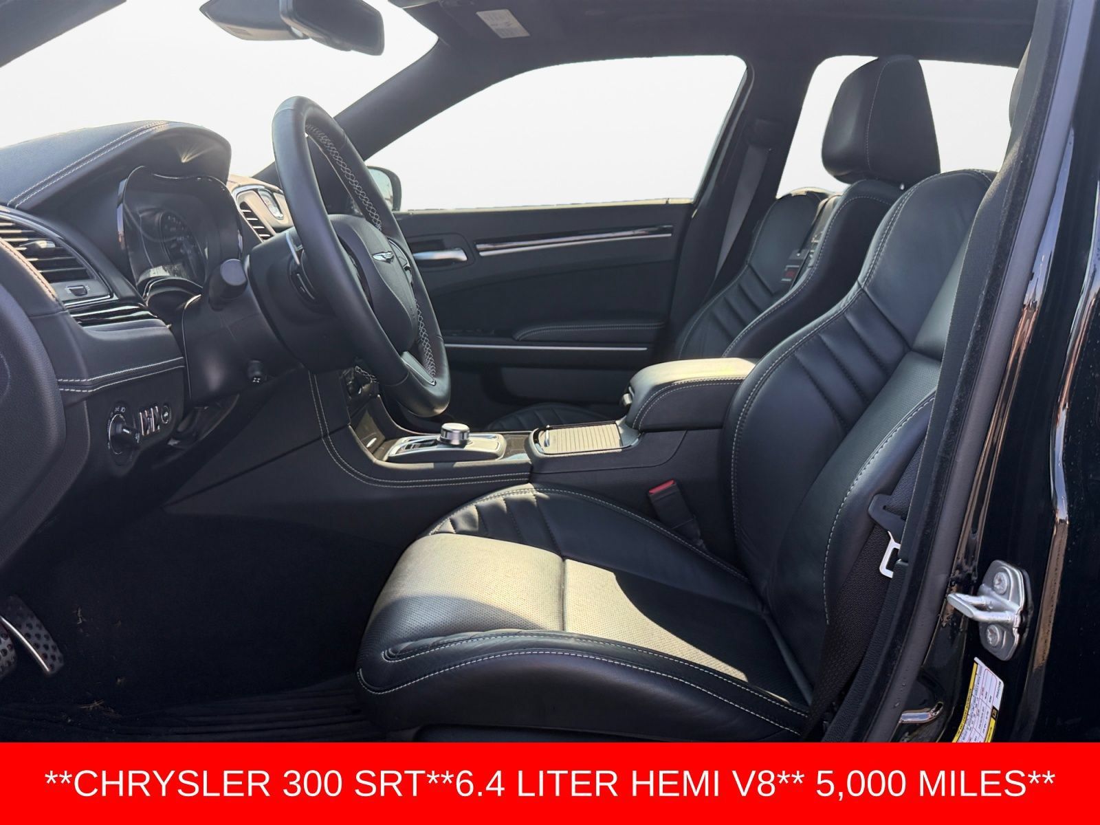 Used 2023 Chrysler 300 C RWD image 11