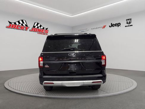 Used 2022 Ford Expedition Timberline image 7