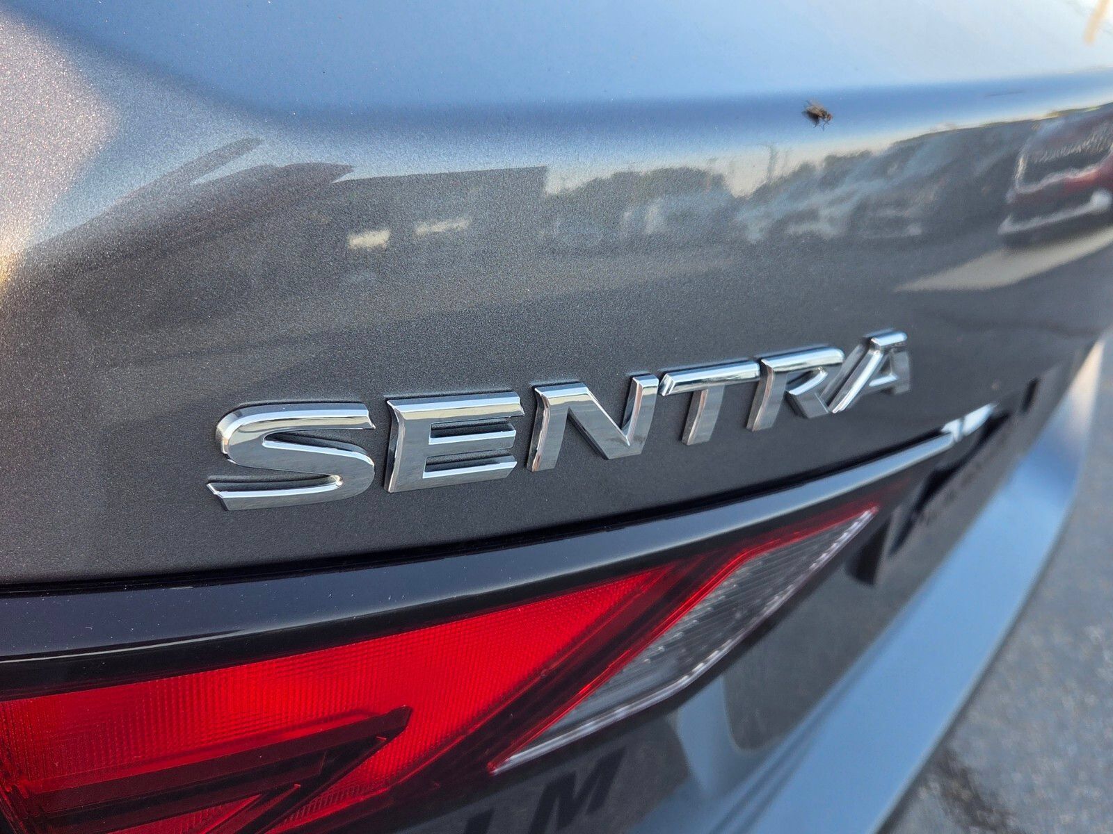 Used 2024 Nissan Sentra SV FWD image 11