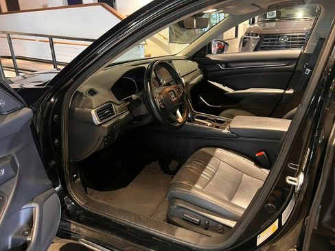 Used 2021 Honda Accord EX-L image 9