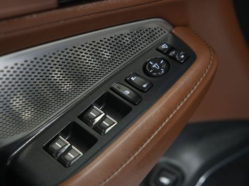 Used 2023 Acura MDX SH-AWD w/ Technology Package image 33