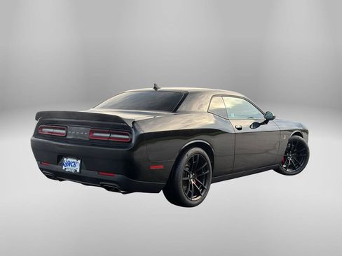 Used 2020 Dodge Challenger R/T Scat Pack w/ Dynamics Package RWD image 4