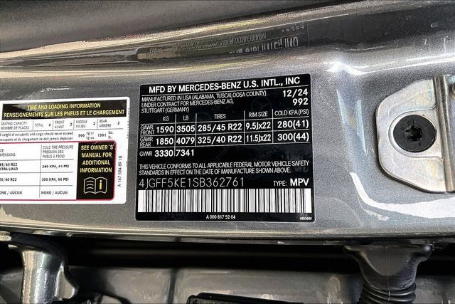 Certified 2025 Mercedes-Benz GLS 450 4MATIC image 30