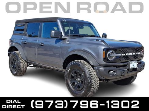 Used 2023 Ford Bronco Wildtrak AWD/4WD image 1