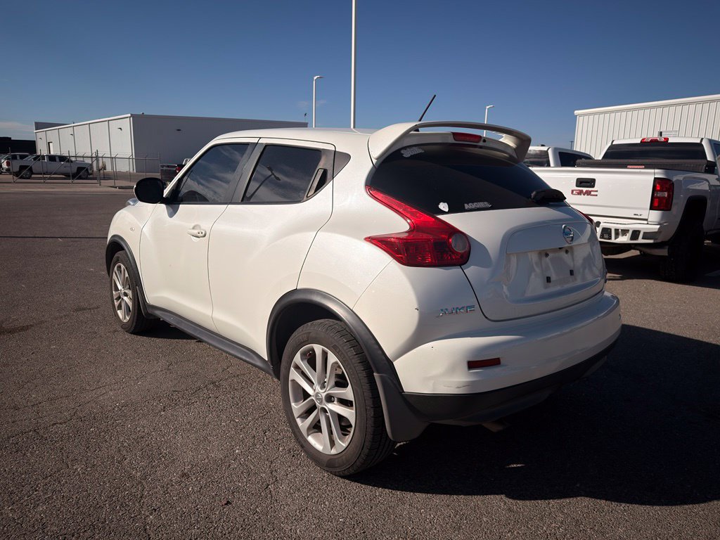 Used 2013 Nissan Juke SL FWD image 2