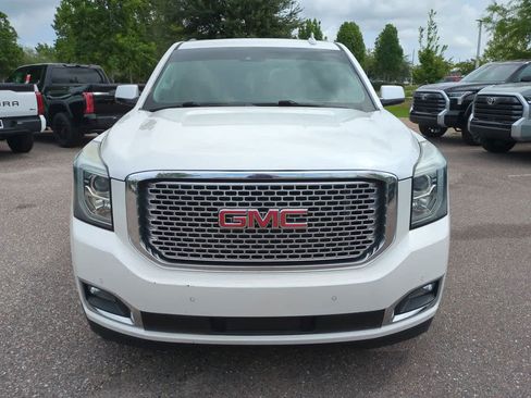 Used 2016 GMC Yukon XL Denali w/ Open Road Package RWD image 9
