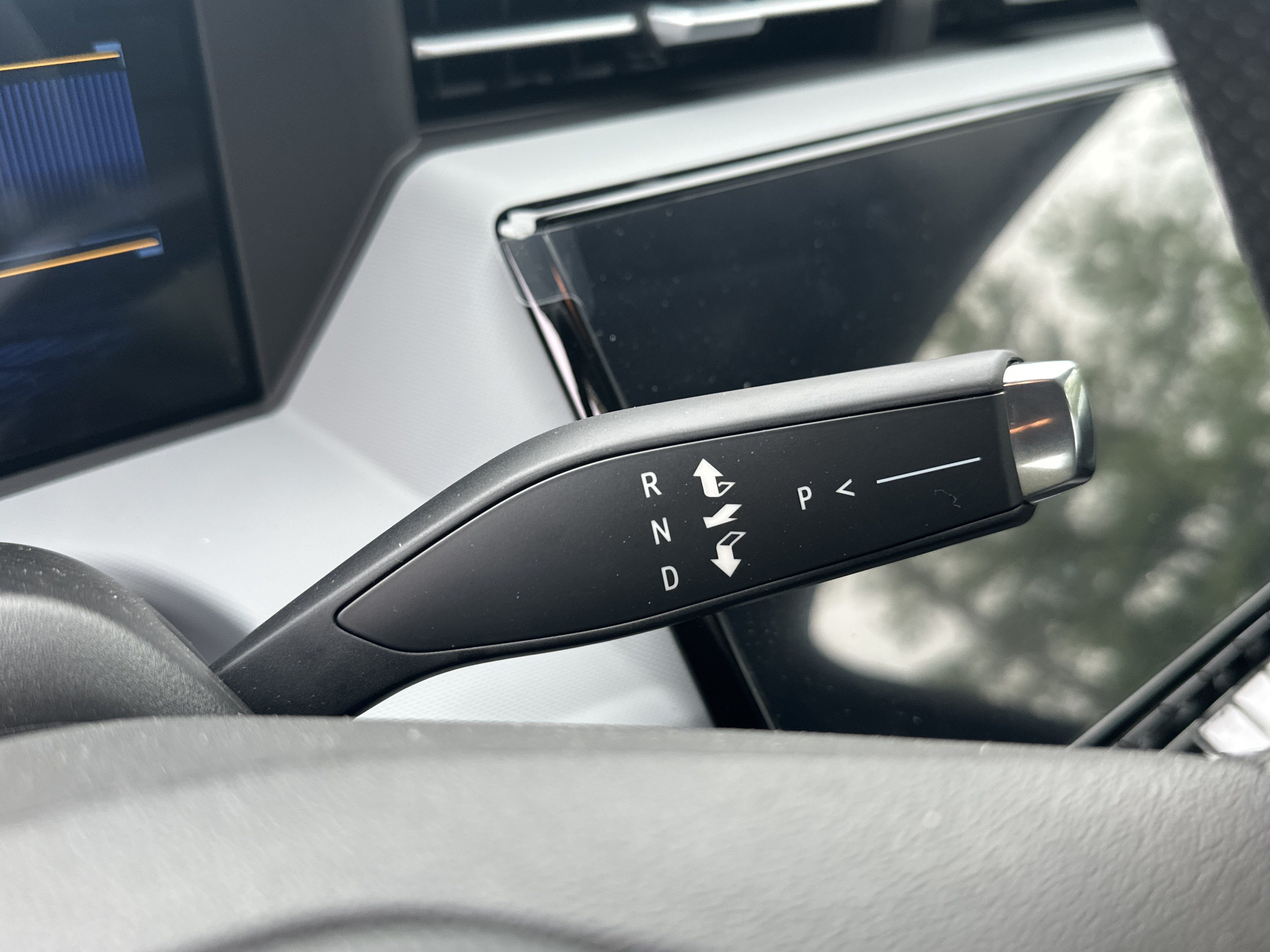 New 2027 Chevrolet Bolt LT FWD image 28