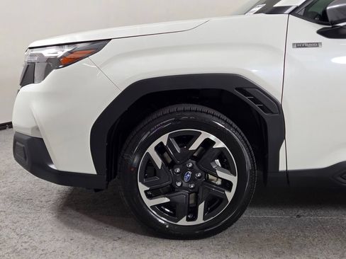 New 2026 Subaru Forester Touring AWD/4WD image 7