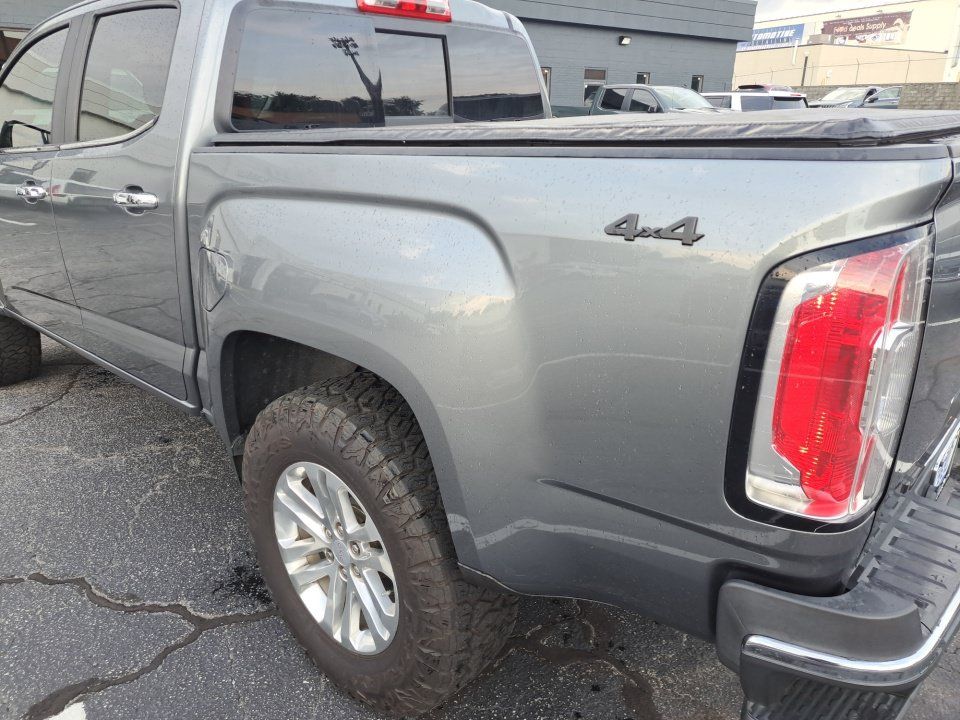 Used 2019 GMC Canyon SLT w/ Driver Alert Package AWD/4WD image 18