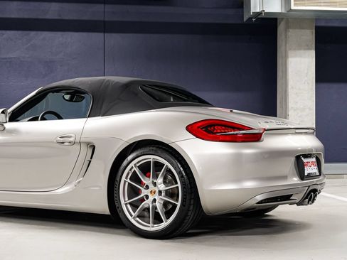 Used 2013 Porsche Boxster S RWD image 31