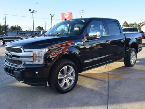 Used 2018 Ford F150 Platinum w/ Equipment Group 701A Luxury image 6