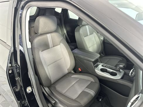Used 2026 Chevrolet Blazer LT FWD image 27