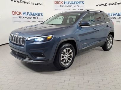 Used 2021 Jeep Cherokee Latitude Lux w/ Comfort/Convenience Group