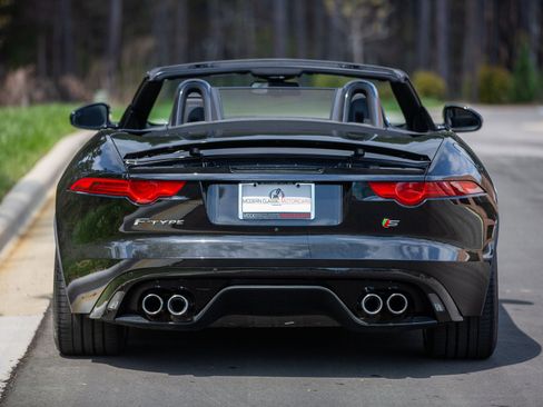 Used 2015 Jaguar F-TYPE S image 20