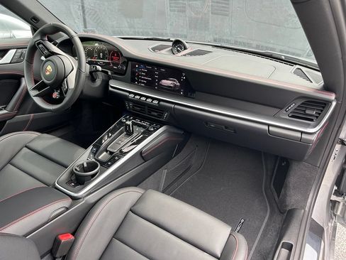 Certified 2026 Porsche 911 Carrera S RWD image 26