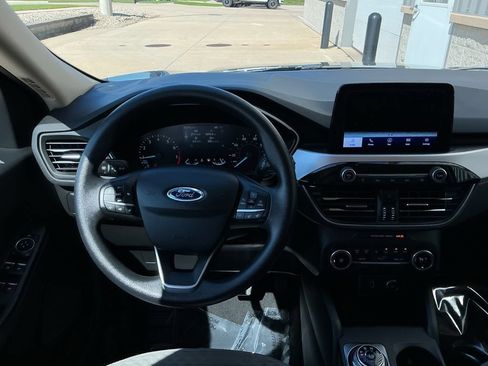 Used 2020 Ford Escape SE AWD/4WD image 12