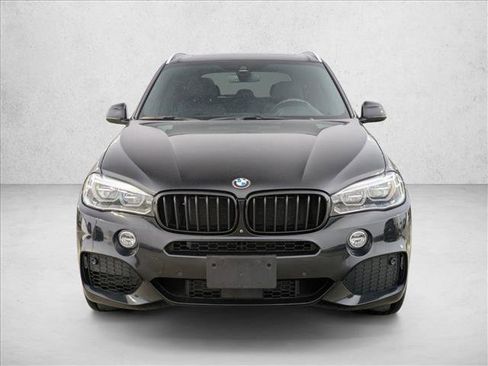 Used 2018 BMW X5 xDrive50i w/ M Sport Package image 2