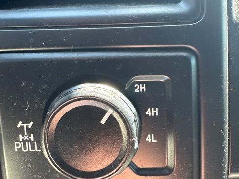 Used 2020 Ford F150 XL w/ XL Power Equipment Group AWD/4WD image 18