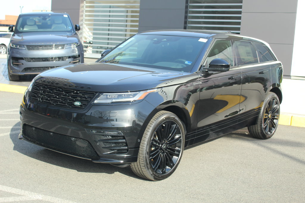 New 2026 Land Rover Range Rover Velar Dynamic SE AWD/4WD image 1
