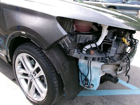 Used 2017 Lincoln MKC Reserve w/ Lincoln MKC Climate Package image 5