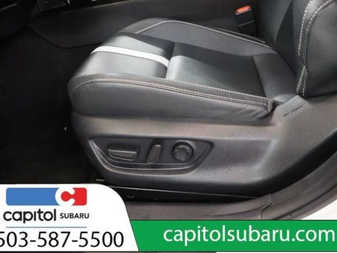 Used 2025 Toyota Camry SE FWD image 13