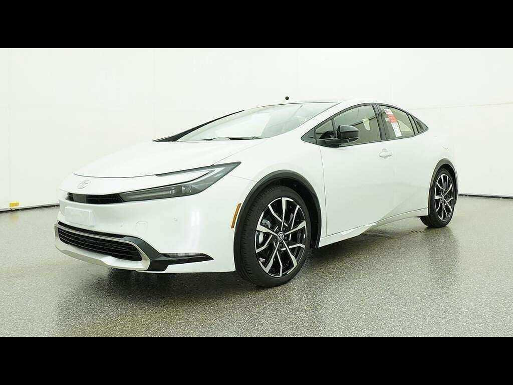 New 2026 Toyota Prius Plug-In Hybrid FWD image 19