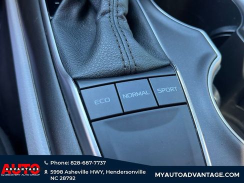 Used 2022 Toyota Camry LE image 20