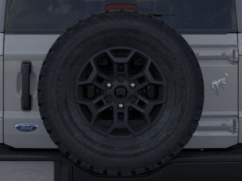 New 2026 Ford Bronco Badlands image 24