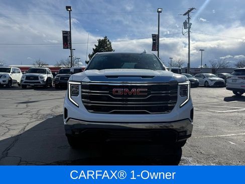 Used 2026 GMC Sierra 1500 SLT AWD/4WD image 2