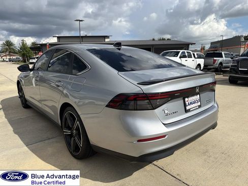 Used 2024 Honda Accord Sport image 7