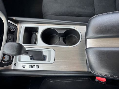 Used 2018 Nissan Murano S image 28