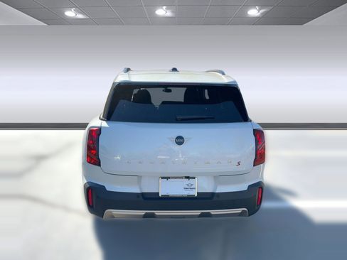 Used 2025 MINI Cooper Countryman S w/ Comfort Package Max image 10