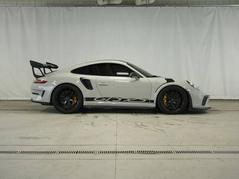 Certified 2019 Porsche 911 GT3 RS image 8