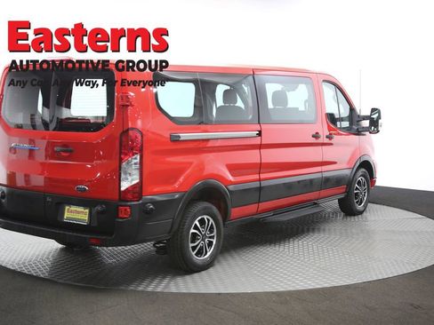 Used 2024 Ford E-Transit Base image 38