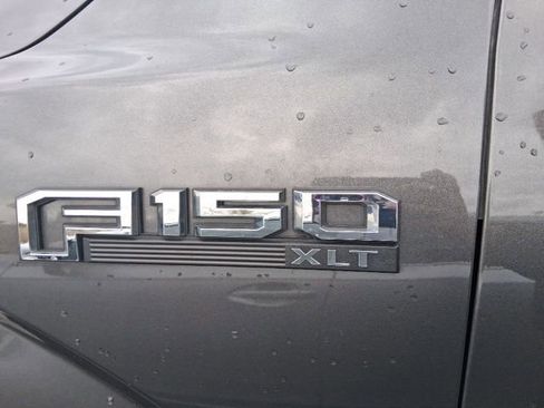 Used 2017 Ford F150 XLT image 3