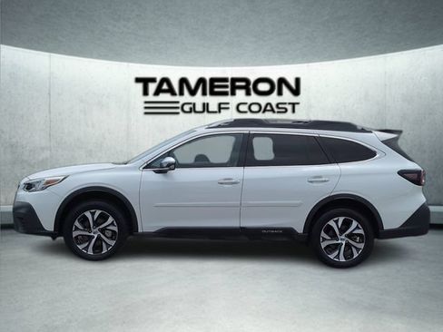 Used 2022 Subaru Outback Touring AWD/4WD image 2