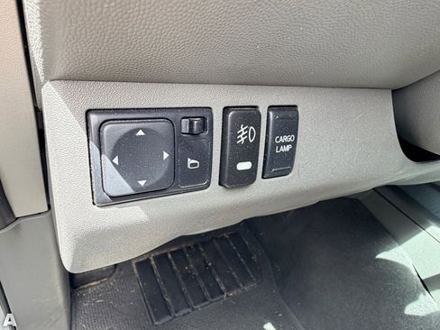 Used 2019 Nissan Frontier SV RWD image 9