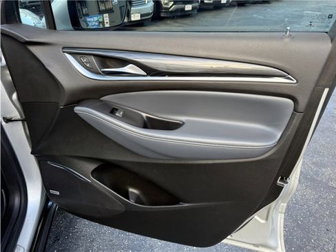 Used 2022 Buick Enclave Premium image 34