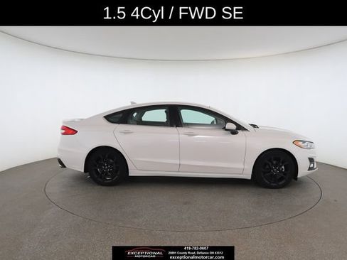 Used 2019 Ford Fusion SE w/ Equipment Group 151A FWD image 23