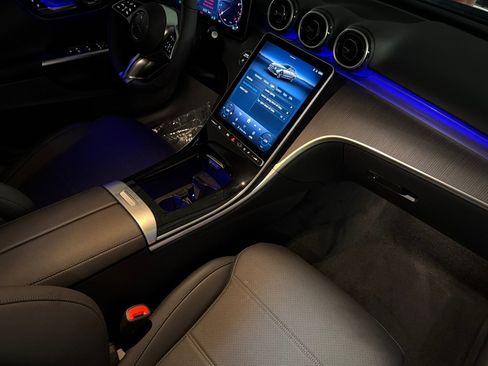New 2026 Mercedes-Benz C 300 4MATIC Sedan image 14