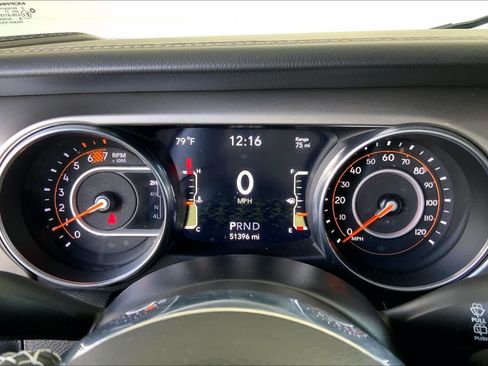Used 2020 Jeep Wrangler Unlimited Sahara AWD/4WD image 26