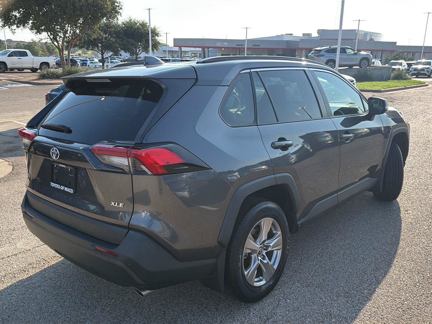 Certified 2022 Toyota RAV4 XLE FWD image 3