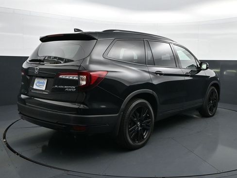 Used 2022 Honda Pilot Black Edition image 7