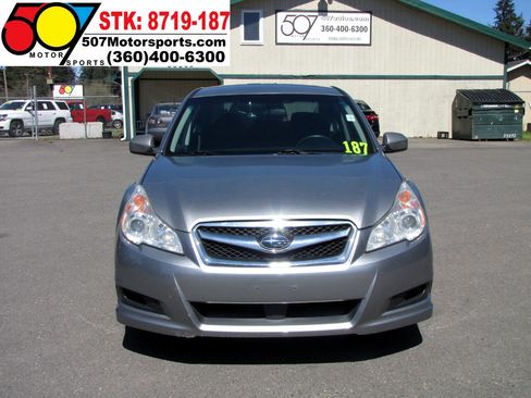 Used 2011 Subaru Legacy 2.5i Premium w/ All-Weather Pkg image 9