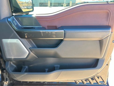 Used 2021 Ford F150 Lariat w/ Equipment Group 502A High image 23